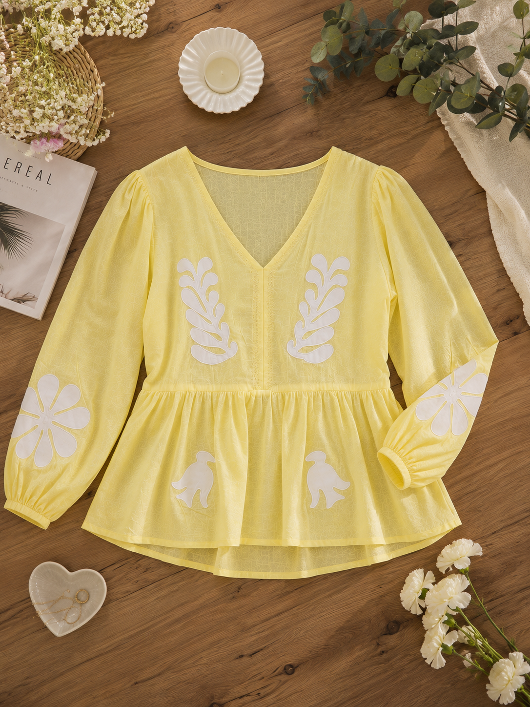 Premium Sunshine Bloom Appliqué Peplum Top!💛