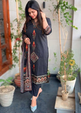 Black Ekkat Print Patch Work with Mirror Detailing Suit Set❤