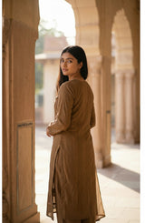 Timeless Brown Cotton Elegance for Everyday Comfort 🤎