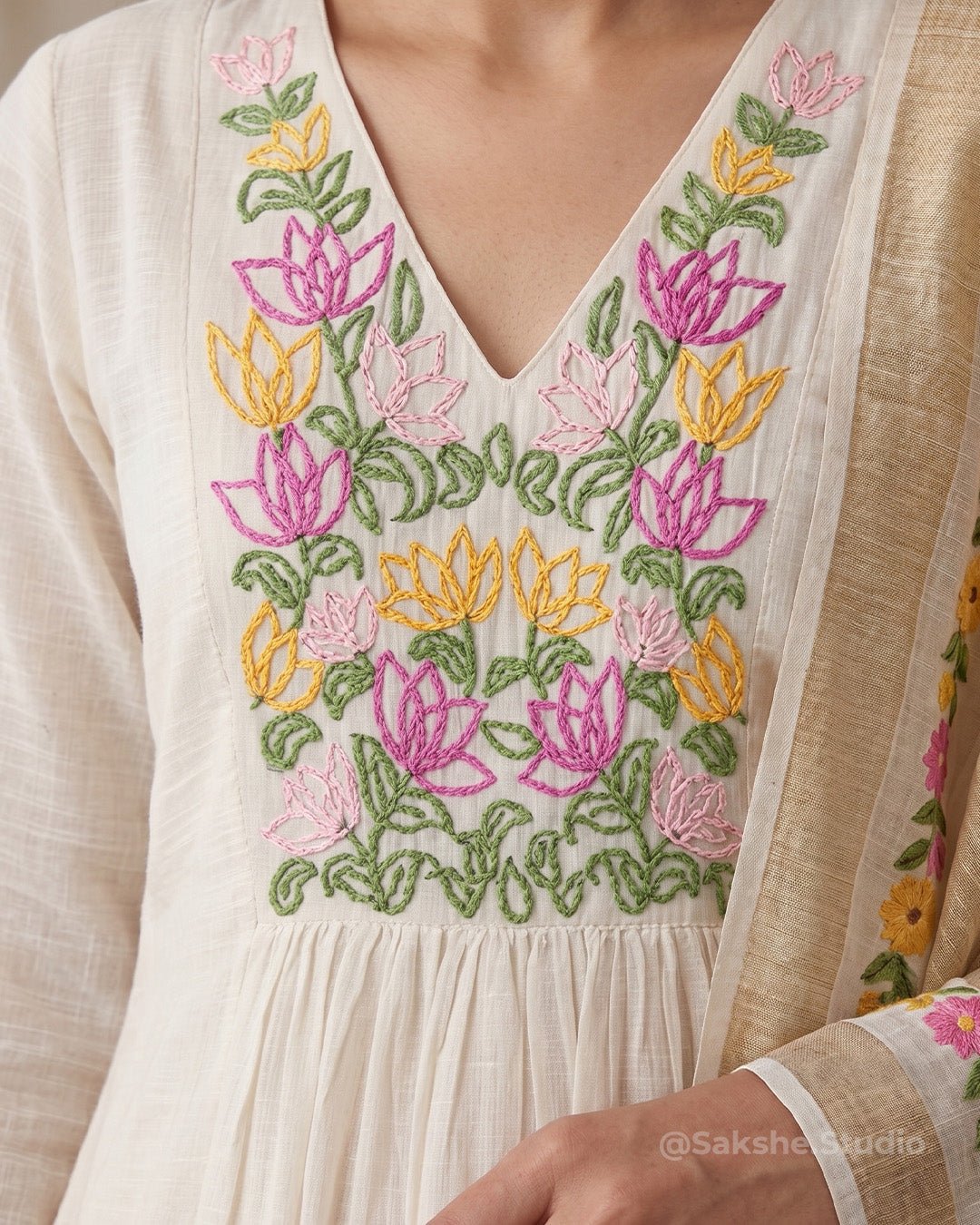 Linen Thread Kurta with Printed Linen Dupatta - Sakshe Studio