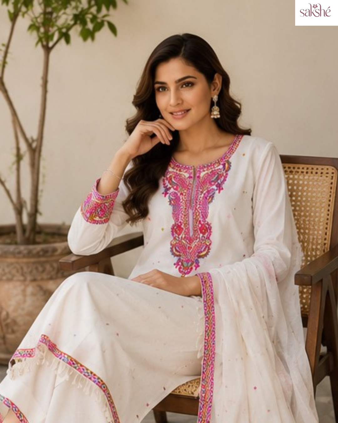 Gulnaar White Embroidered Ethnic cotton Suit Set!🤍