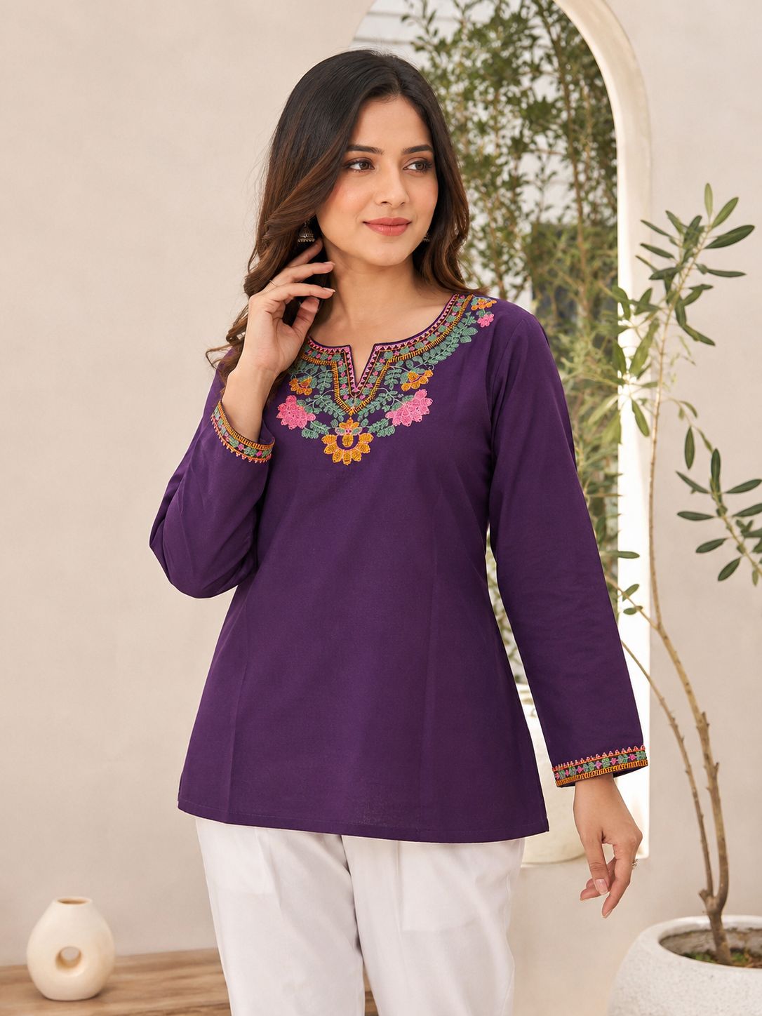 Pretty Purple Thread work Tunic!🤞