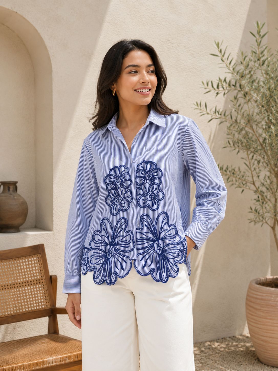 Petal Charm Embroidered Cotton Shirt!(Blue)🤞