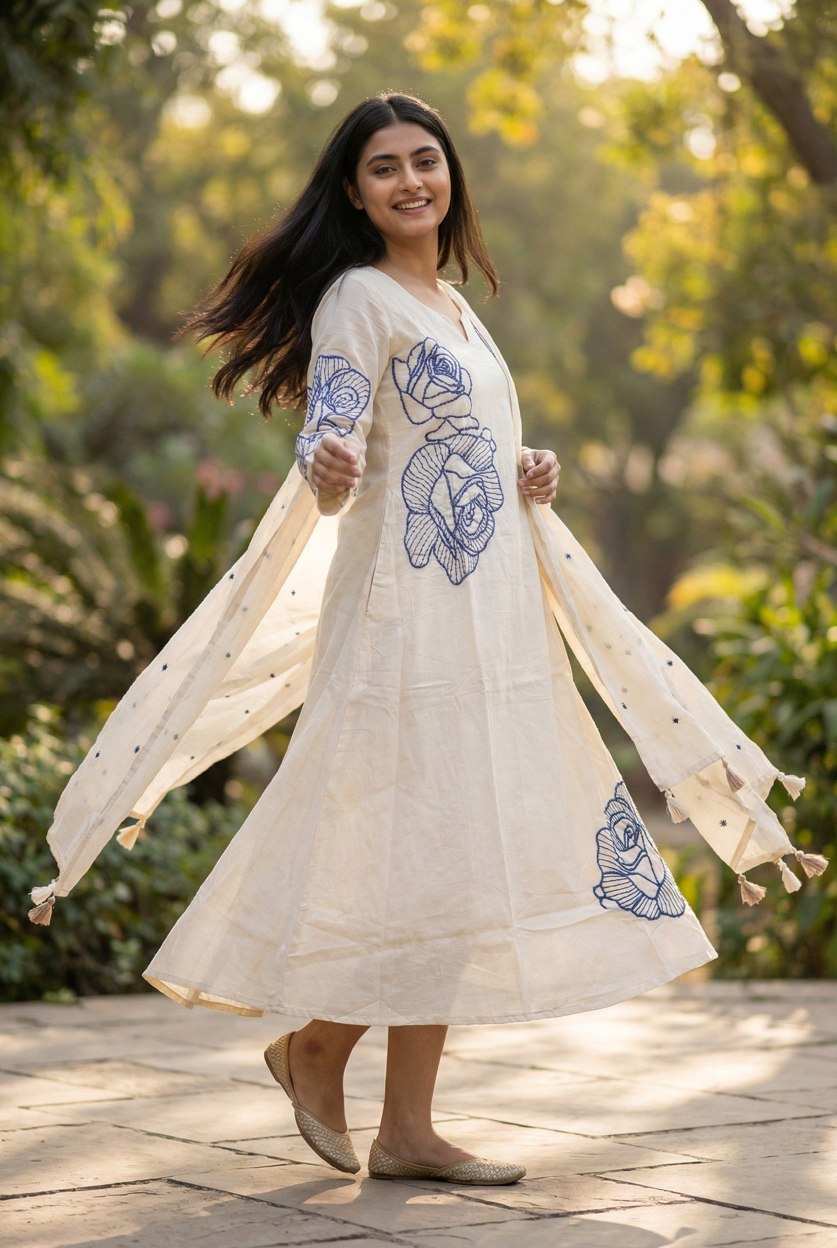 Minimal Ivory Cotton Suit with Elegant Thread Detailing 🤍